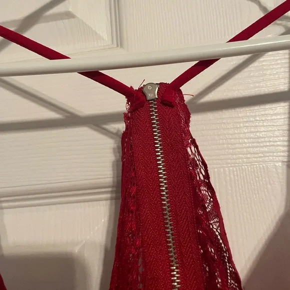 Red eclipse mini dress - Picture 5 of 8